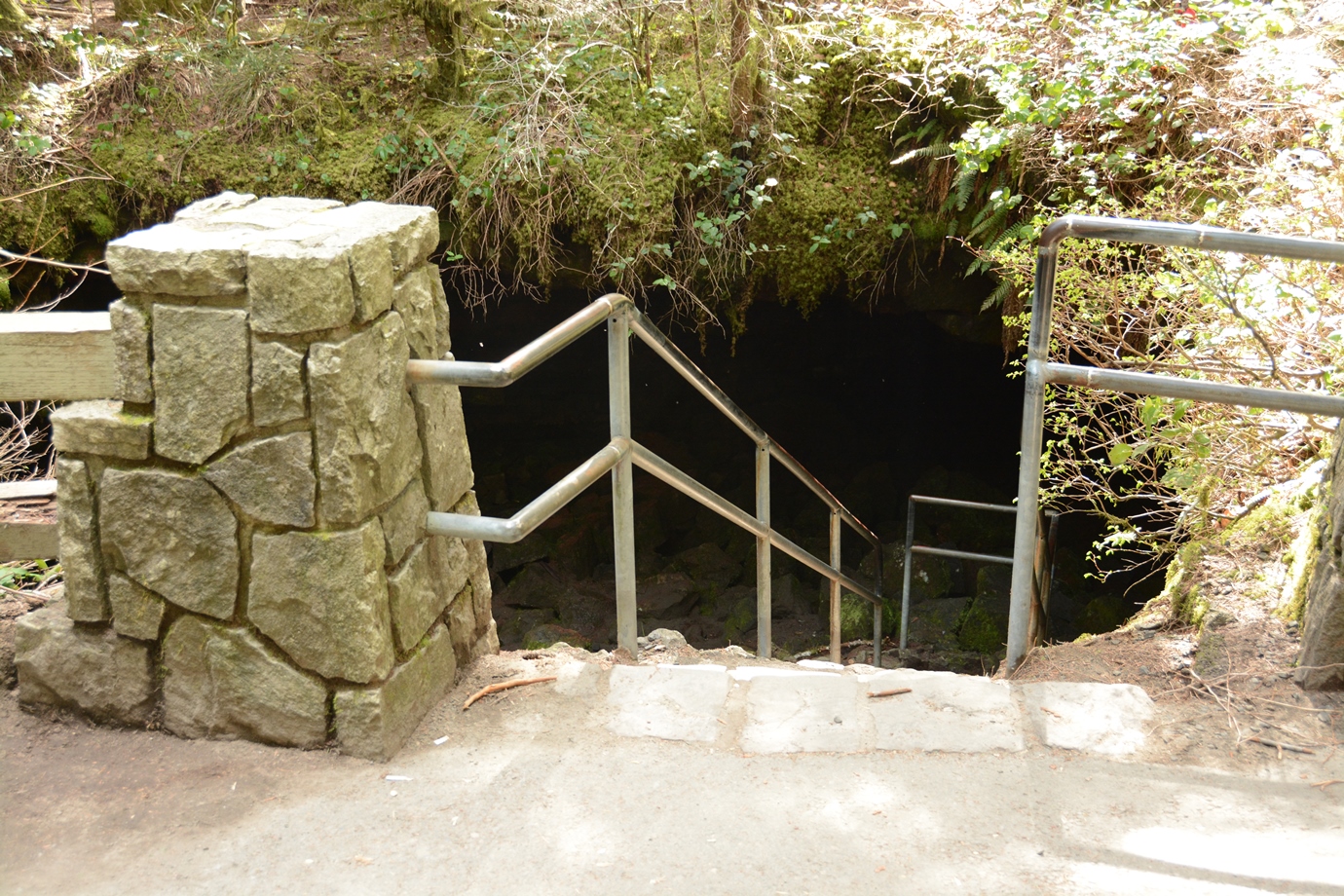 Ape Caves — Washington Trails Association